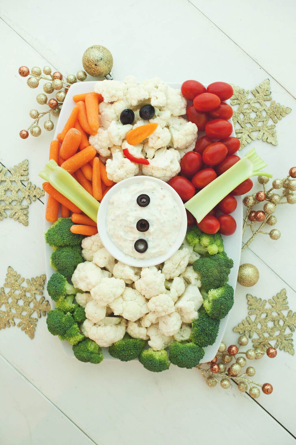 Snowman Veggie Tray | Winter Vegetable Tray