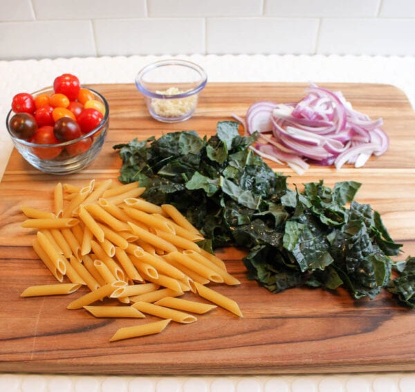 Lacinato Kale and Tomato Medley Pasta The Produce Moms