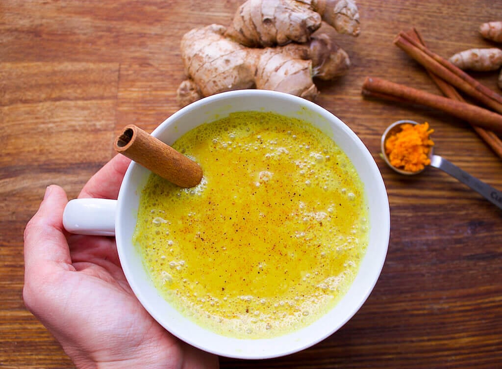 Sleepytime Golden Milk | Turmeric Moon Milk Recipe - The Produce Moms