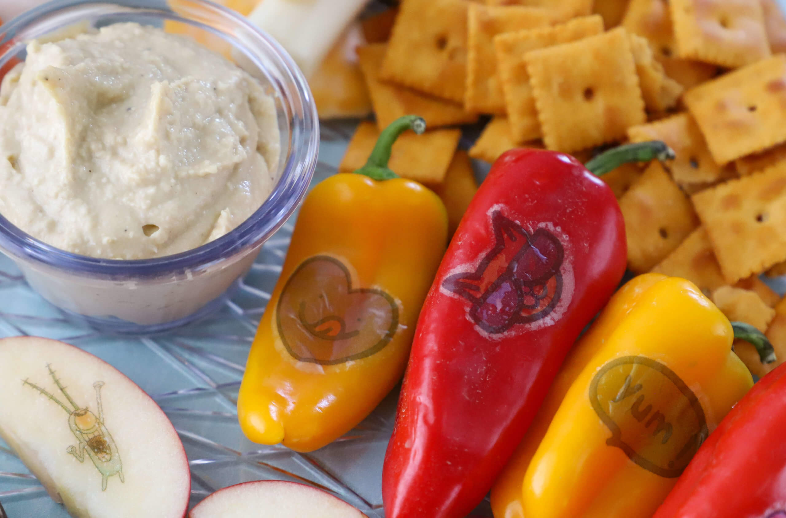 StickyLickits Poolside Snack Tray