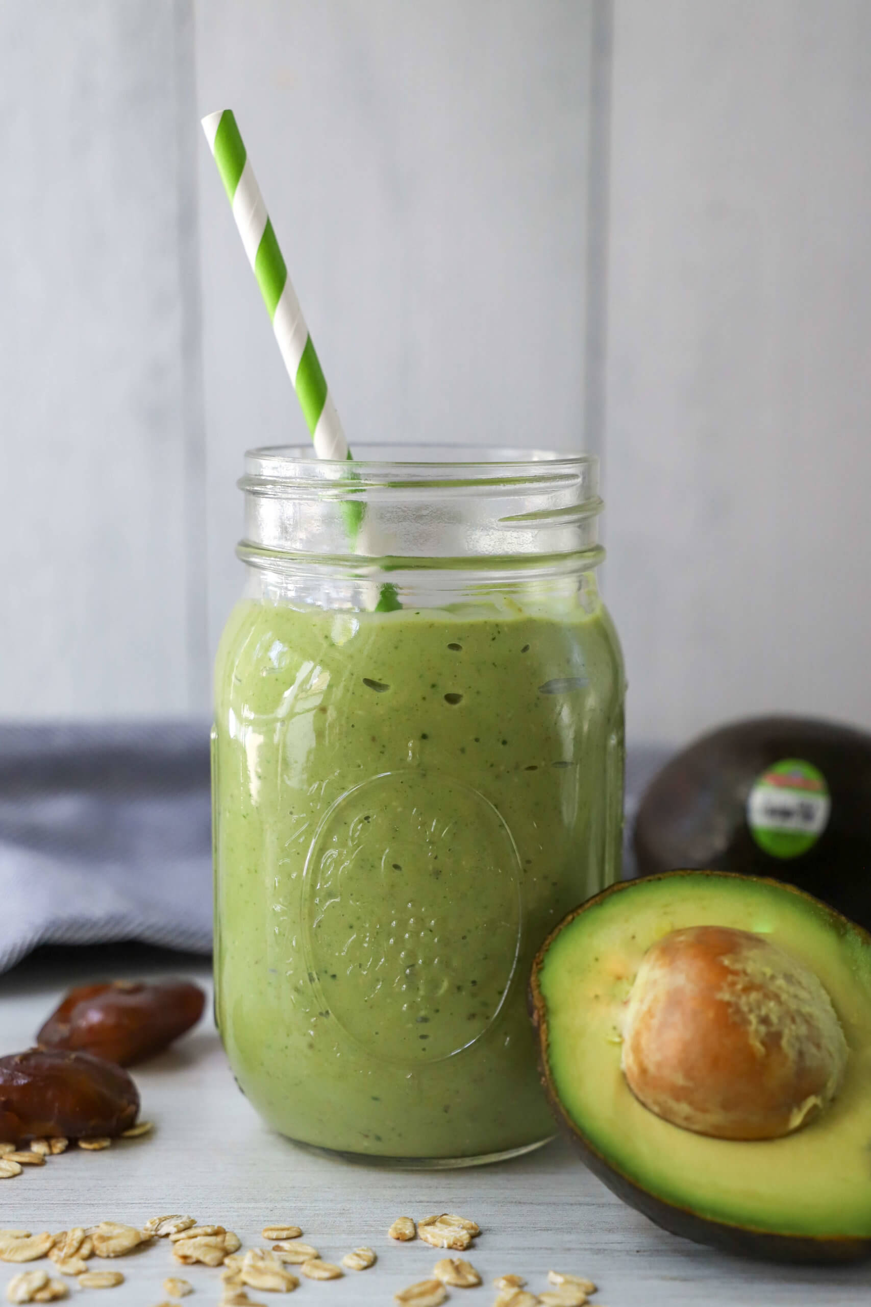 Avocado Breakfast Smoothie 