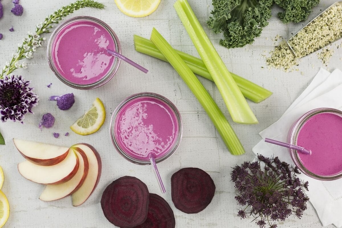 Plant-Based Breakfast: Hot Pink Smoothie