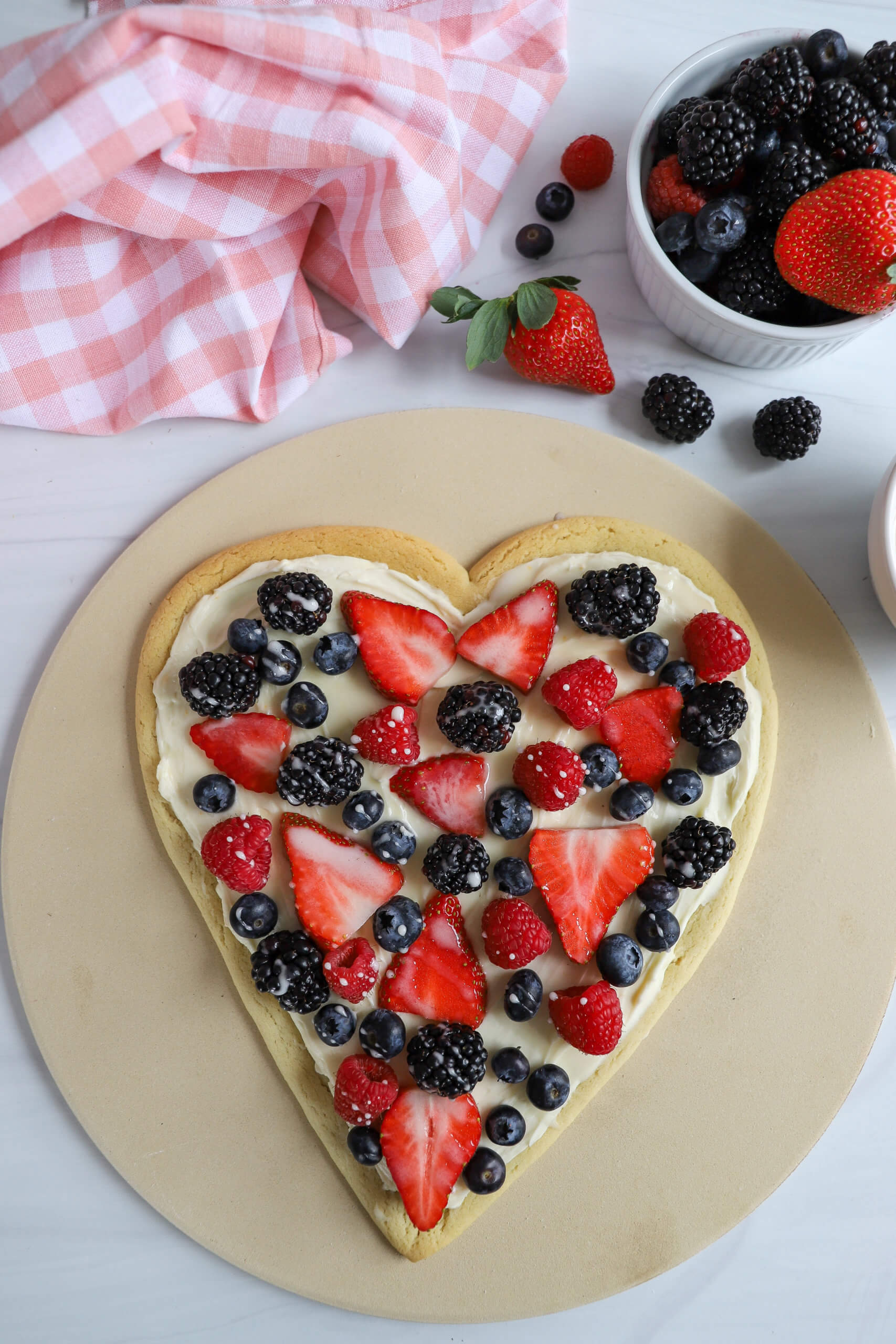 Heart-Shaped Fruit Pizza with Mixed Berries 