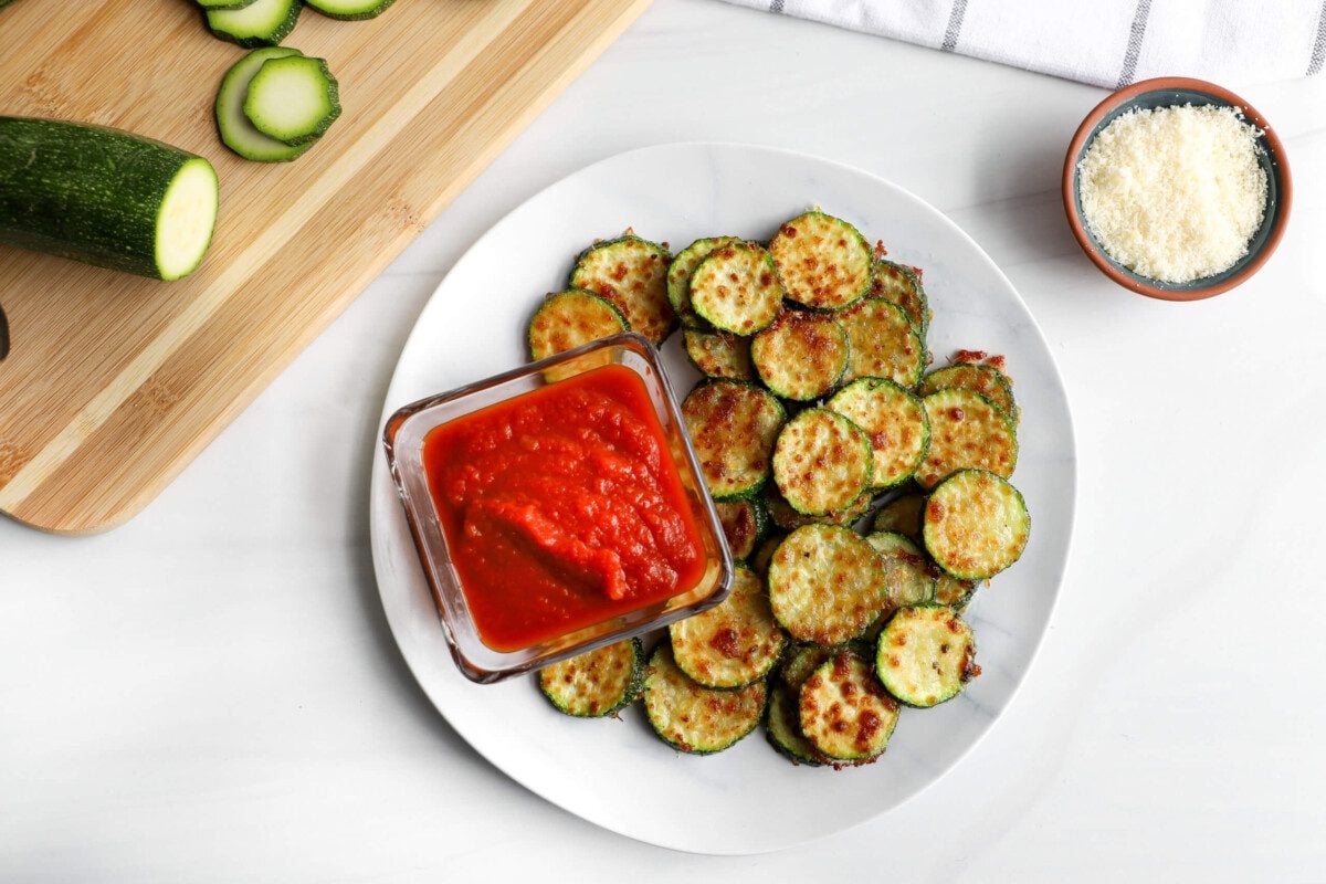 cheesy zucchini pizza bites 6