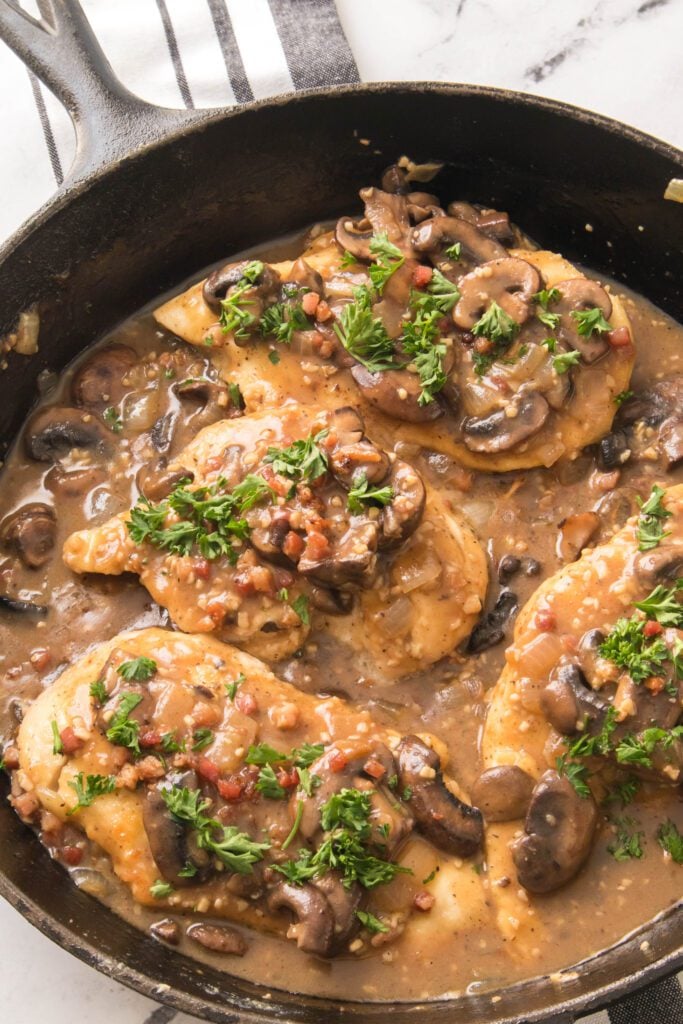 Garlic Marsala in pan simmering