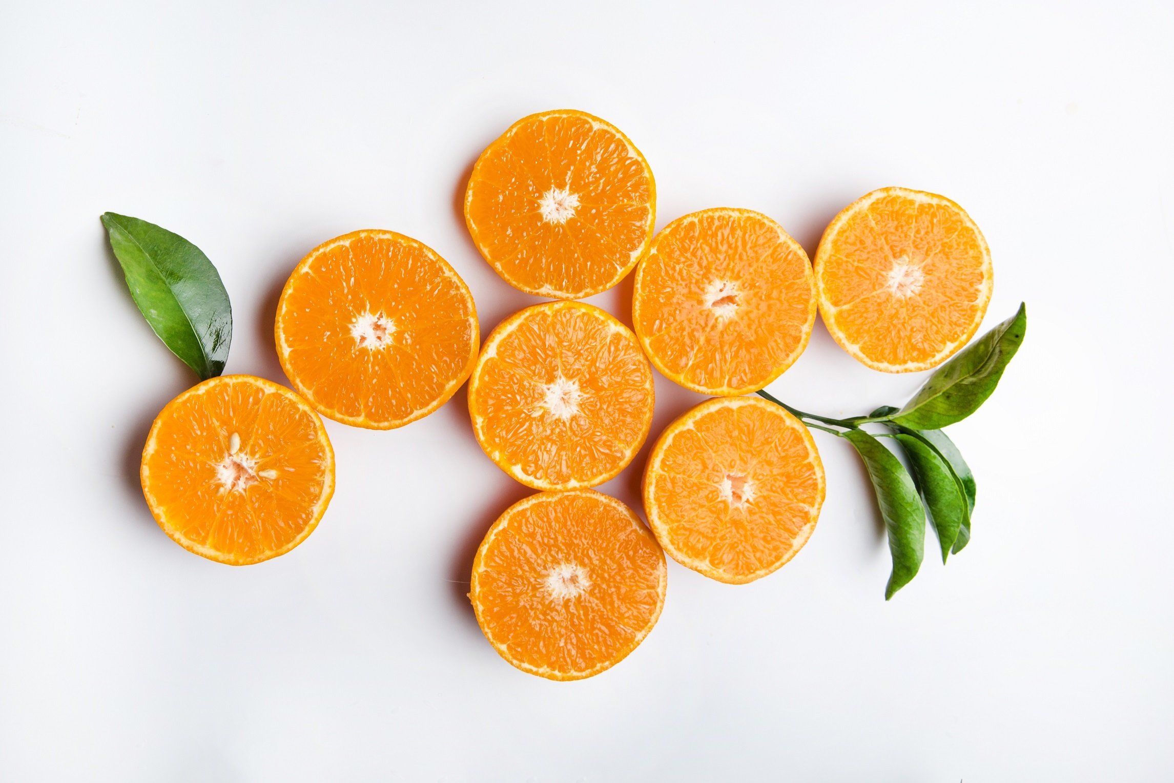 Beauty shot of Orri Mandarin slices