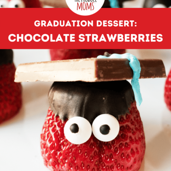Pinterest Pin: Graduation Dessert: Chocolate Strawberries