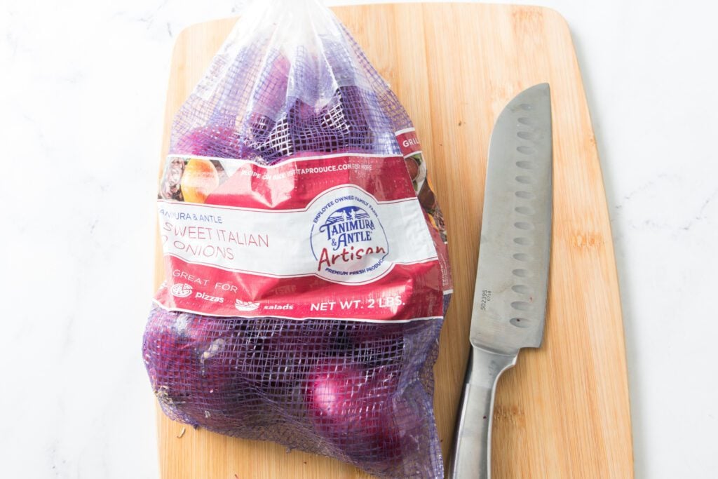 Tanimura & Antle Sweet Red Onion bag and knife