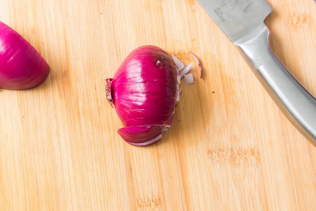 onion and knife