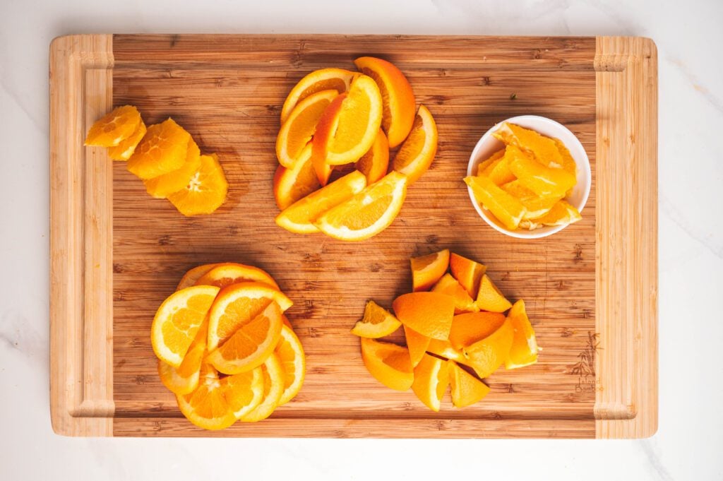 5 cuts of an orange