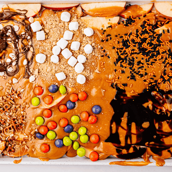 Overhead shot of Sheet Pan Caramel Apples