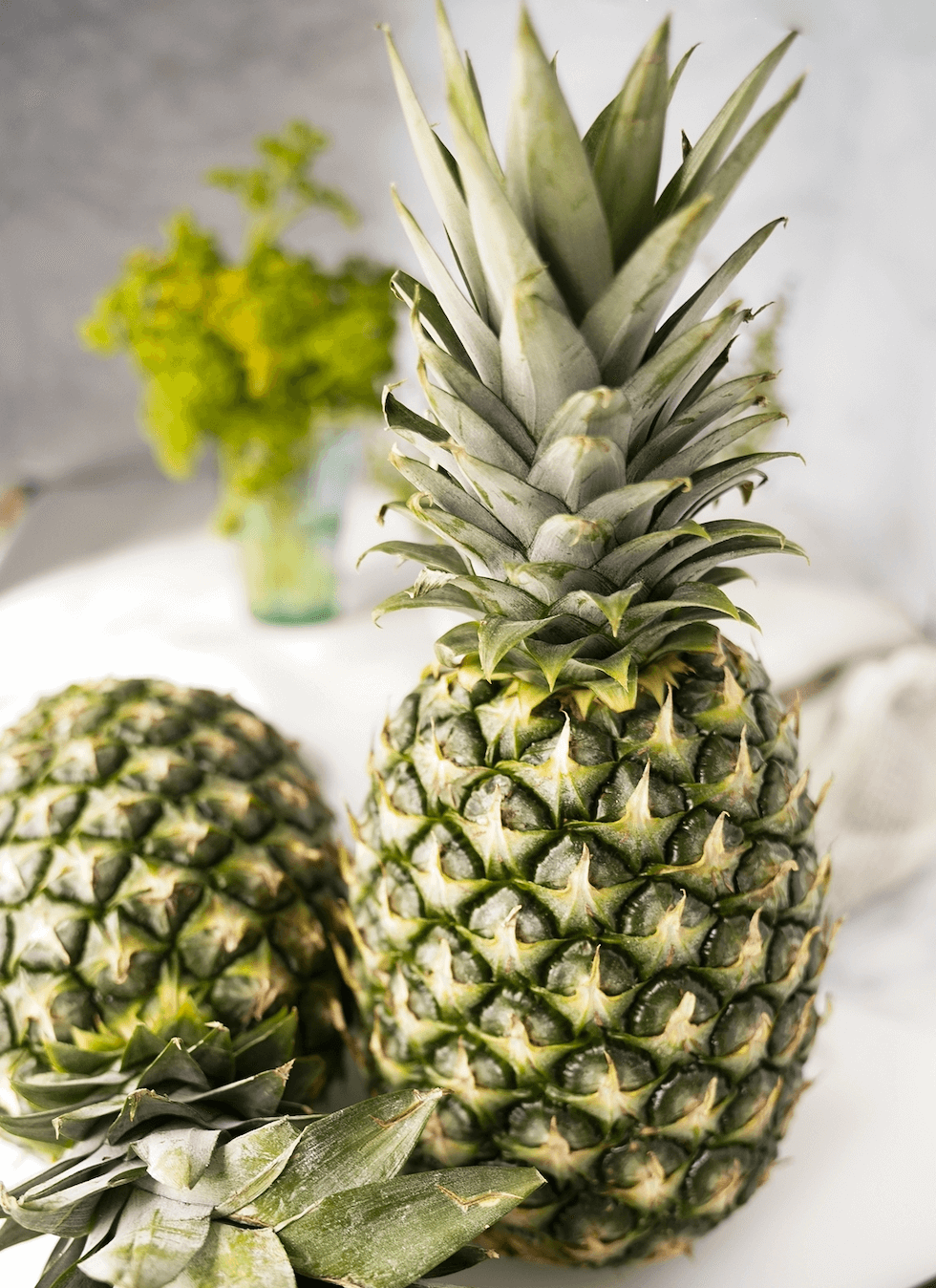 How To Know a Pineapple is Ripe