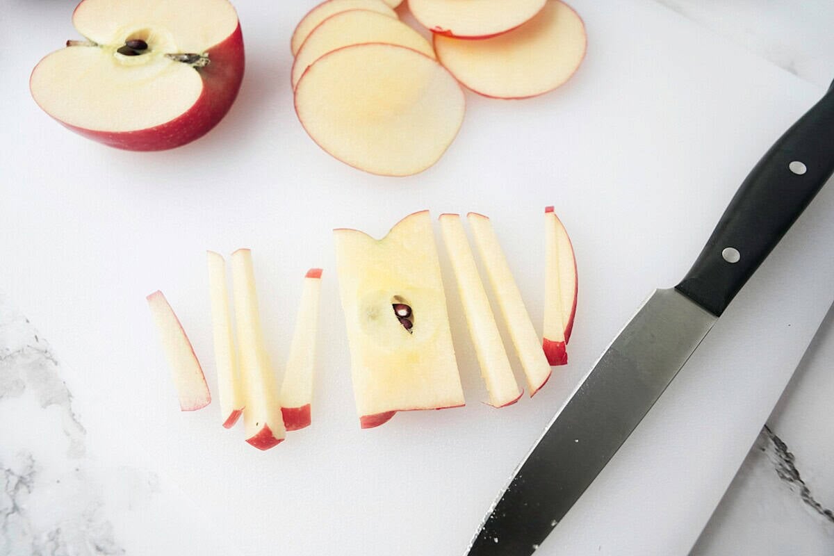 Matchstick apple slices