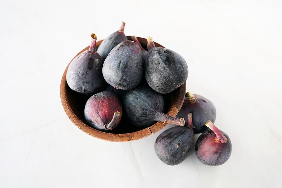 bowl of whole figs
